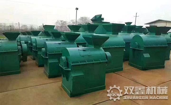 尿素專用粉碎機(jī)